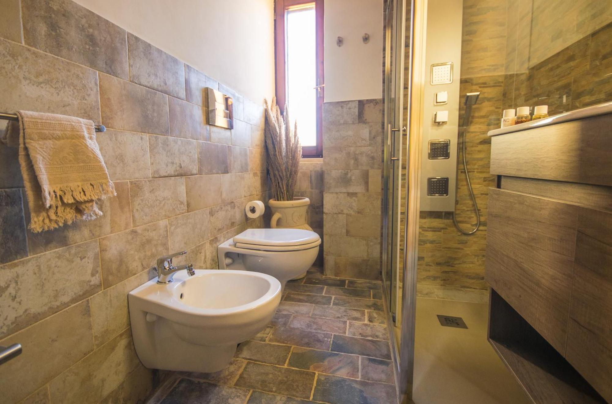 Roman Ruins - Elegant Apartment Olbia Esterno foto